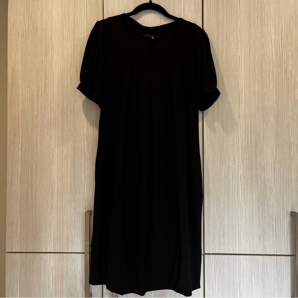 VINTAGE Tiana B Midi Dress |‎ Black Cocoon Pleated Scoop Neck | Medium